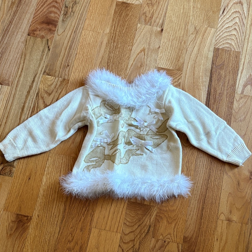 Wee Spree girls Cream Sweater with Fuzzy Trim 3T